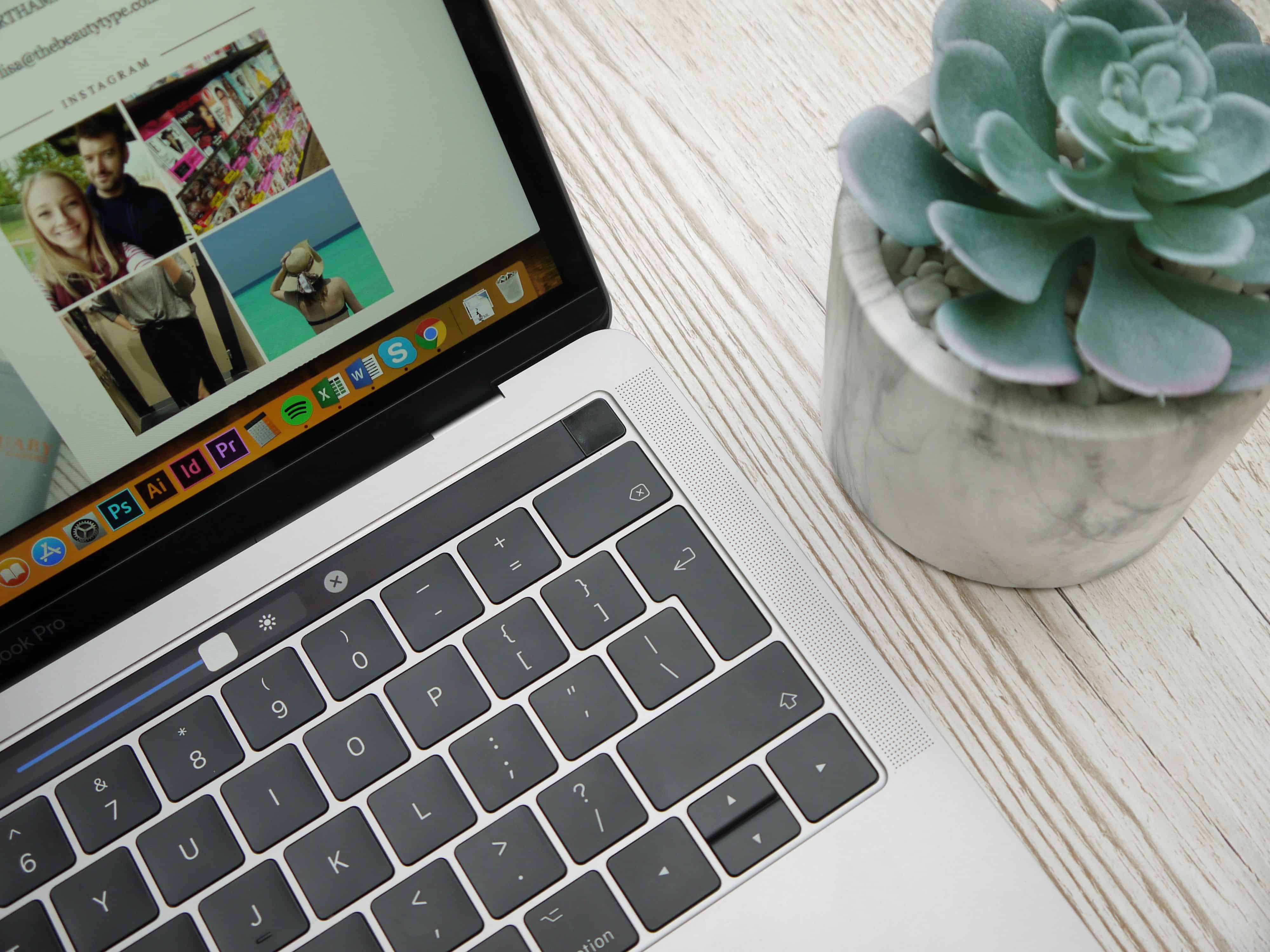 What I've learnt from going freelance my story about freelacing tips on going self employed how to go freelance blogger full time bloggng thebeautytype.jpg