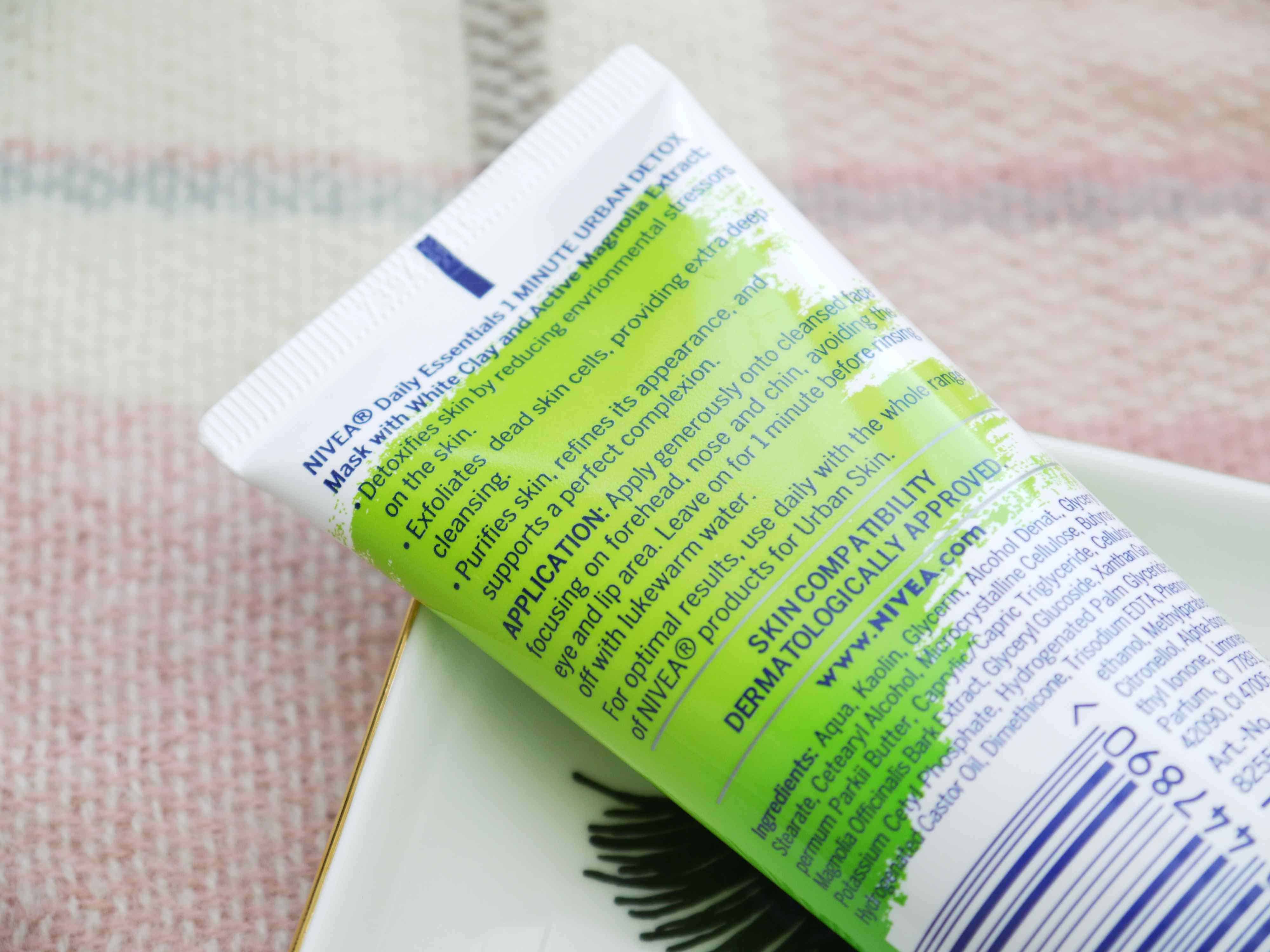 Nivea 1 Minute Urban Detox Mask facial review beauty blogger lblogger the beauty type blog Lisa Scott