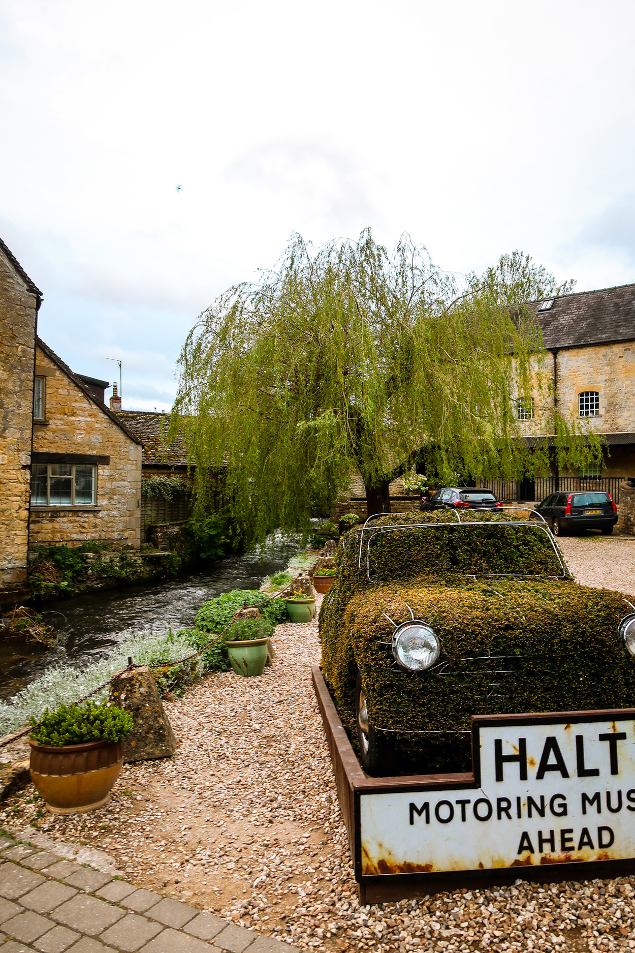 A travel guide to The Cotswolds & Oxford in one weekend - thebeautytype.com