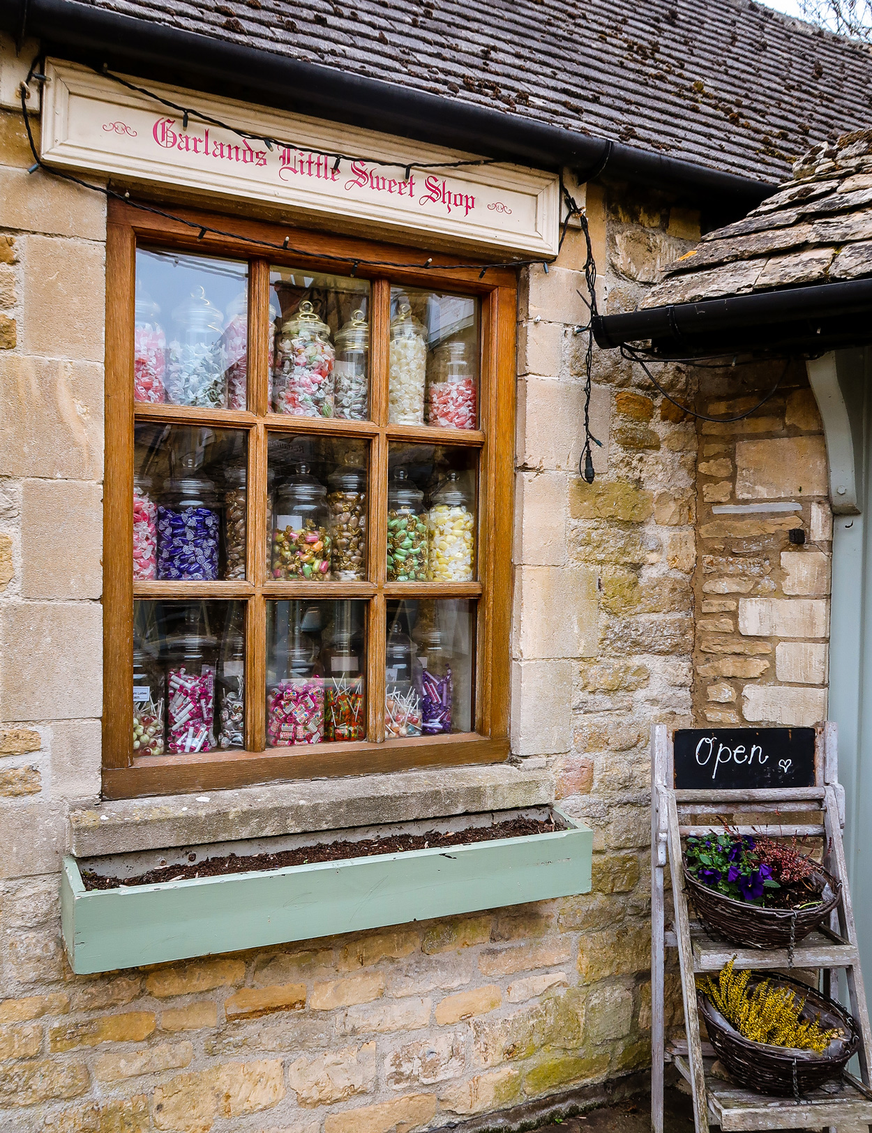 A travel guide to The Cotswolds & Oxford in one weekend - thebeautytype.com